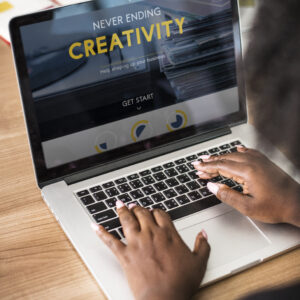 5 things your portfolio must have to stand out and get paying clients